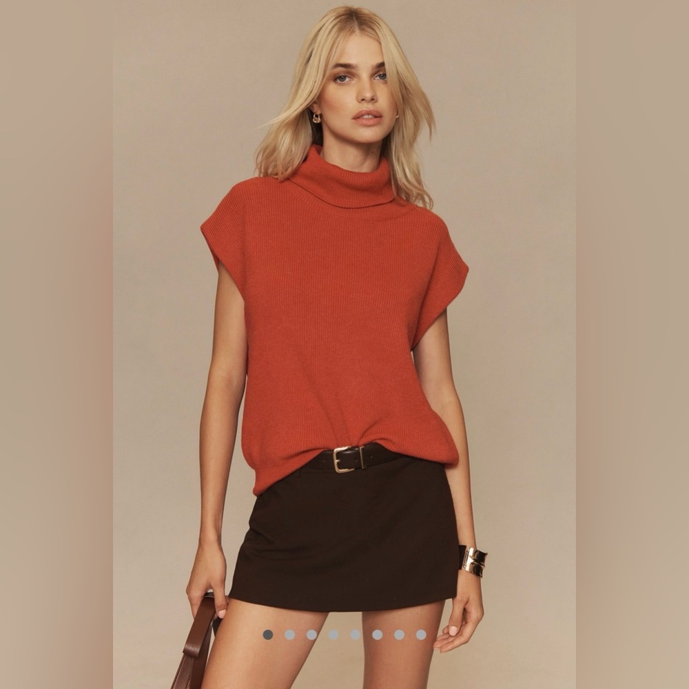 Anthropology Maeve Mock-Neck Muscle Sweater Vest sleeveless